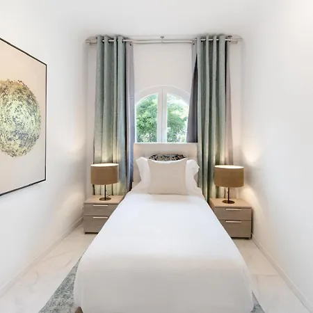 Palais Alexandre Apartment *