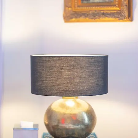 Luxurious 3 Bedroom Apartment, In The Heart